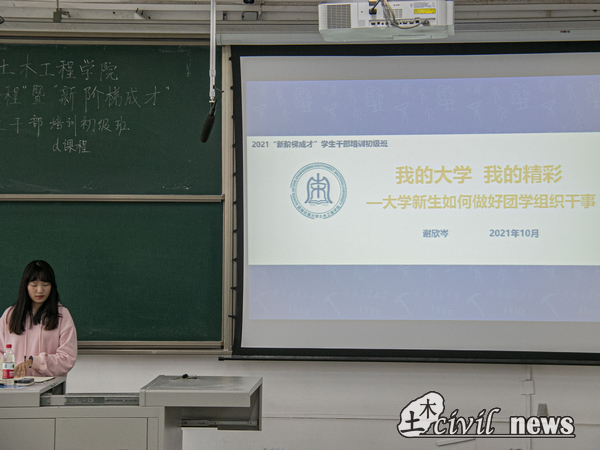 1635567396261013904.jpg 2.jpg