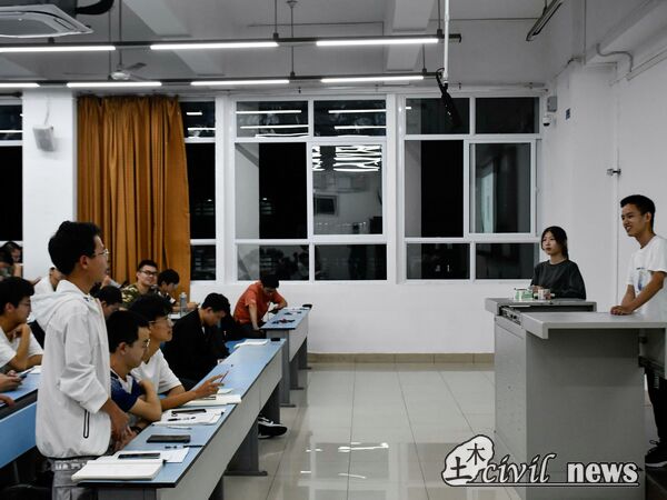 1632840682440042780.jpg 44.jpg