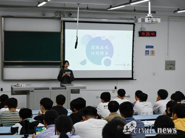 1632840658245009498.jpg 22.jpg