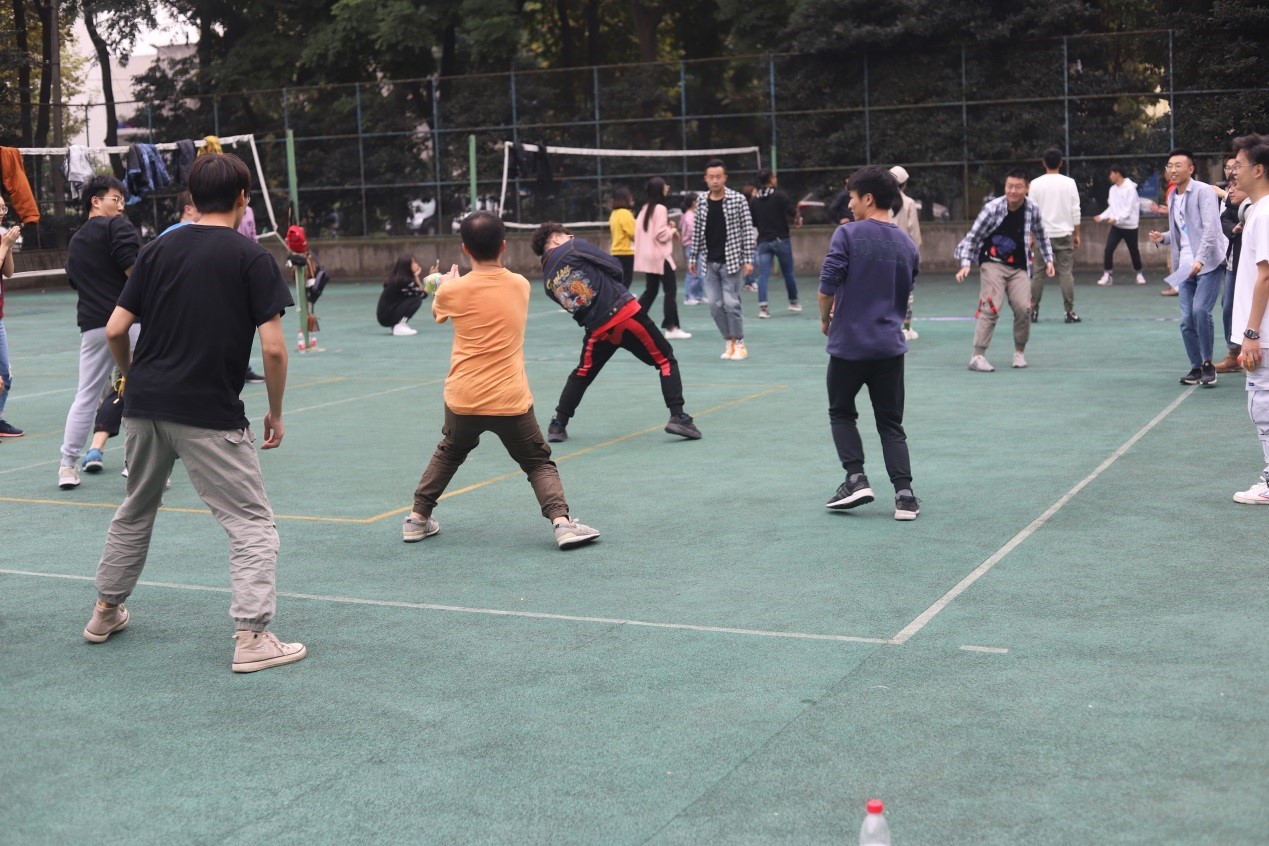 1571743990243098111.jpg 1571743990243098111.jpg