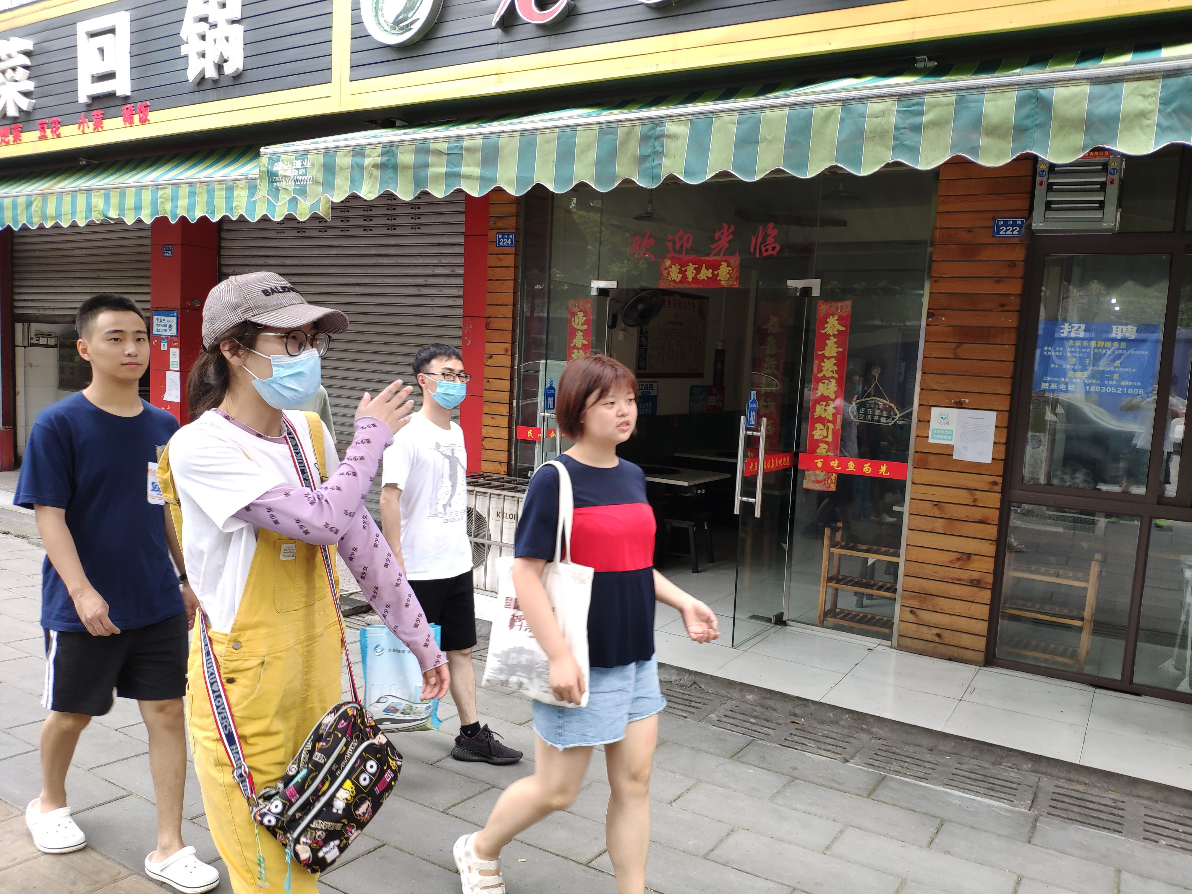 1595081053899076028.jpg 1595081053899076028.jpg