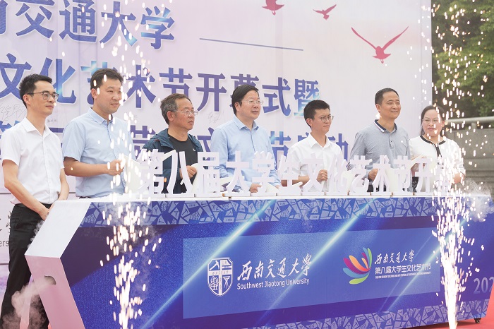 1620707556669045245.jpg 1620707556669045245.jpg