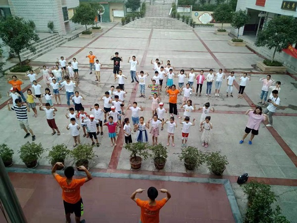 1566528723171095232.jpg 06.jpg