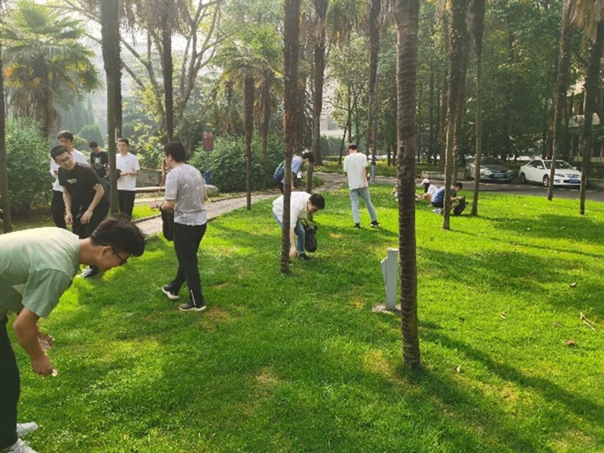 1651927632058085908.jpg 1651927632058085908.jpg