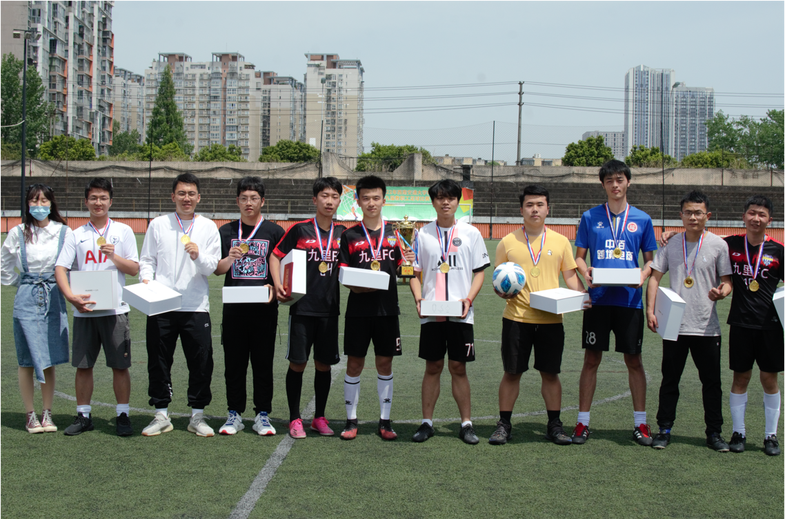 1651241229857061697.png 图片 9.png