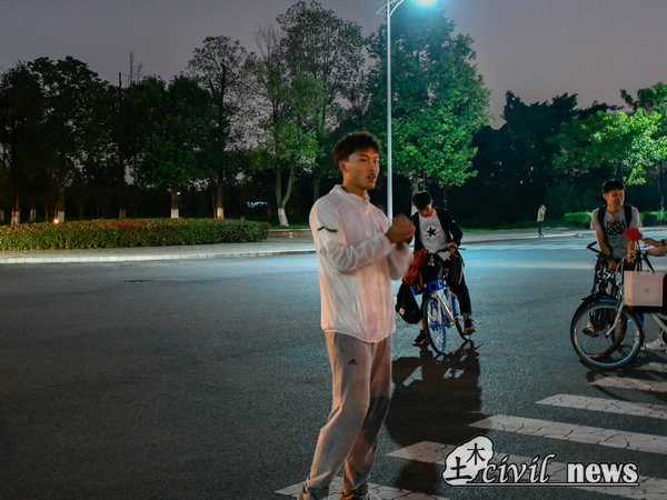 1568818046383075542.jpg 5.jpg